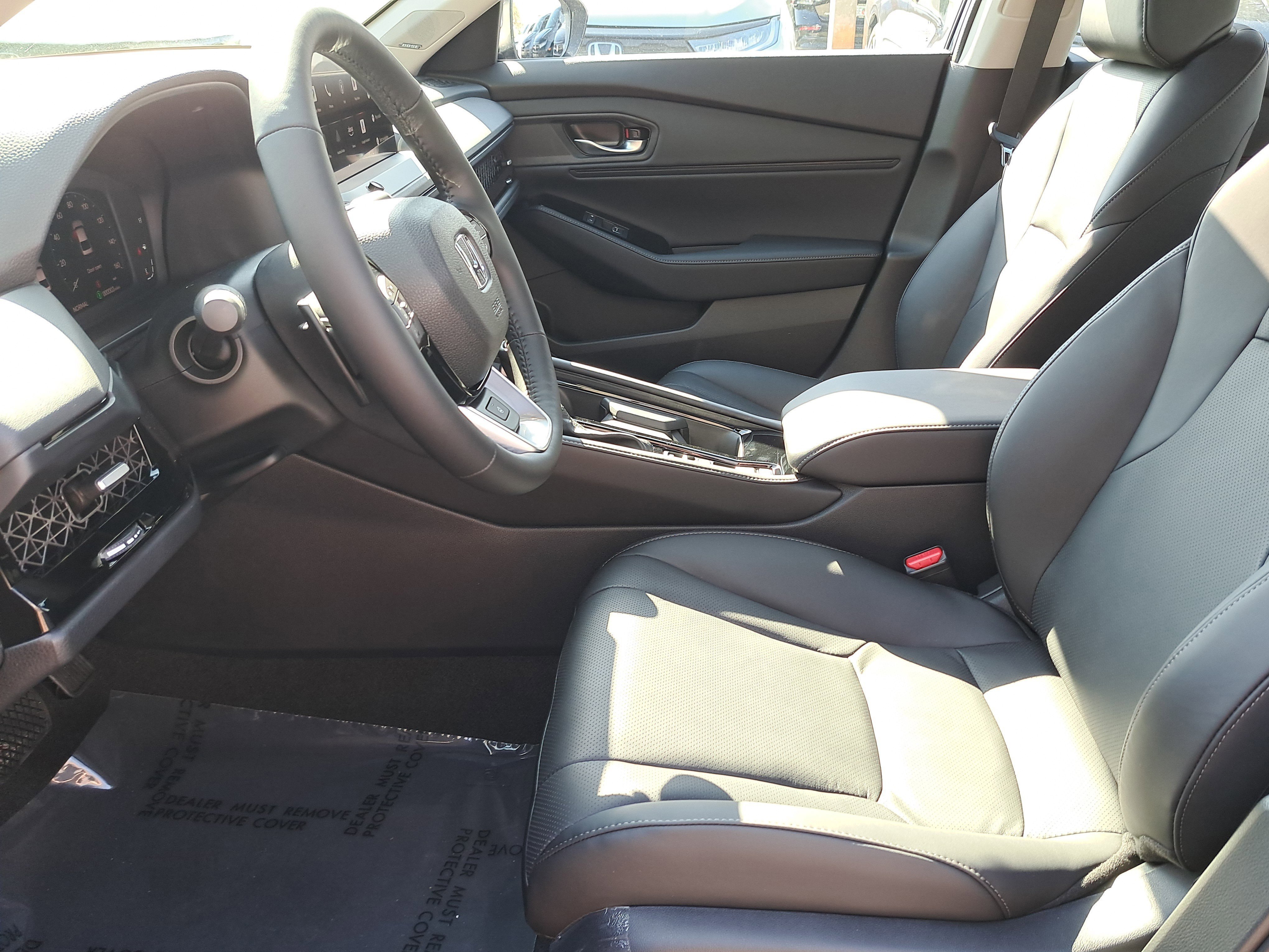 New 2026 Urban Gray Pearl Honda Touring image 17