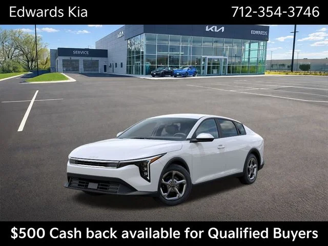 2026 Kia K4 LXS AT's photo