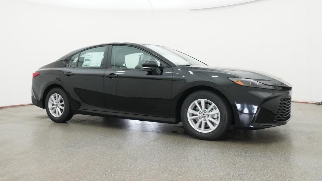 New 2026 Midnight Black Metallic Toyota LE image 10