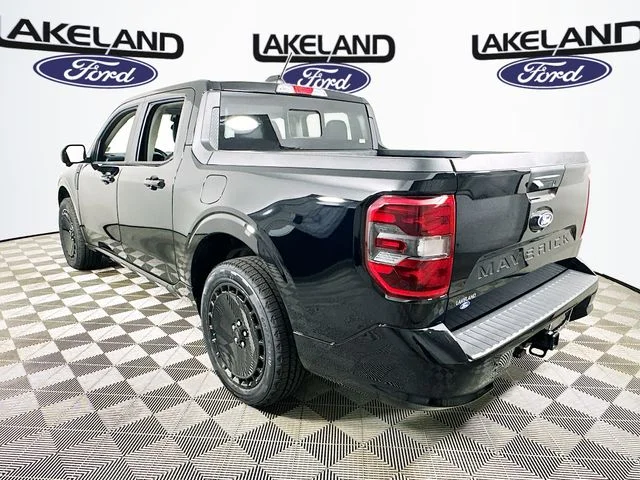 New 2026 Black Ford Lobo High image 6
