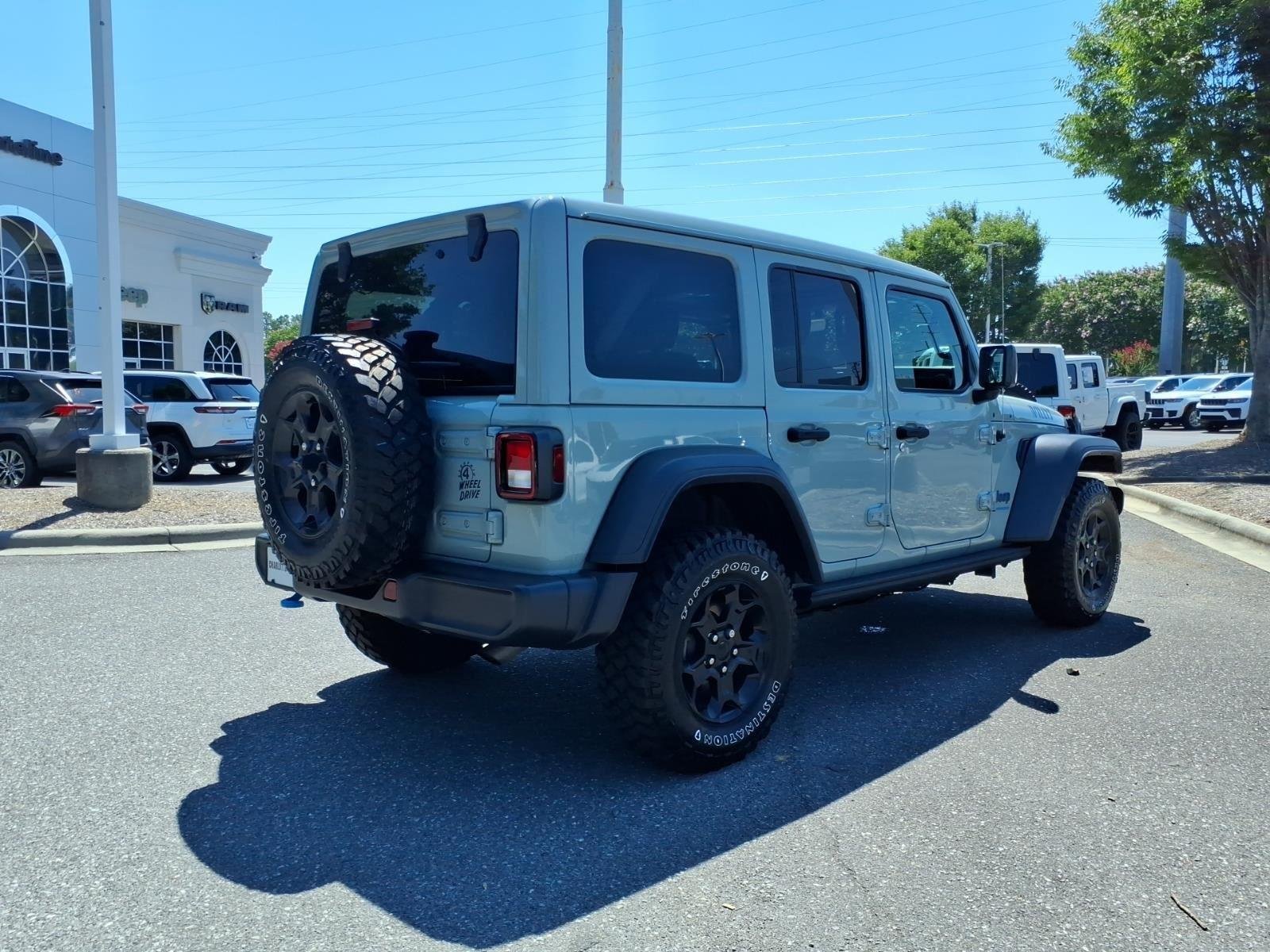 Used 2023 Earl Clearcoat Jeep Willys *One Touch Top* image 2