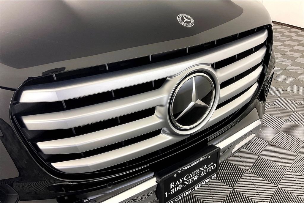 Used 2026 Black Mercedes-Benz GLS 450 image 23