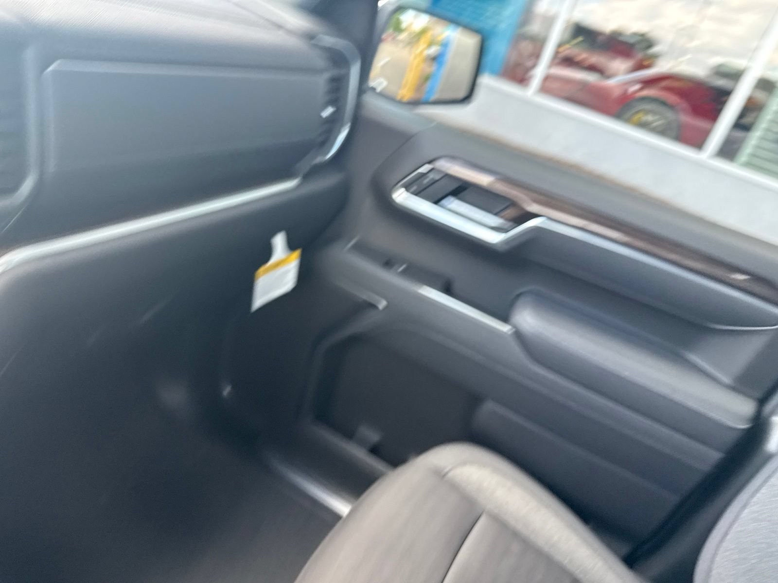 New 2026 Summit White Chevrolet LT (2FL) with Convenience Package - Trailering Package - 20in Grazen Wheels *In Stock* image 22