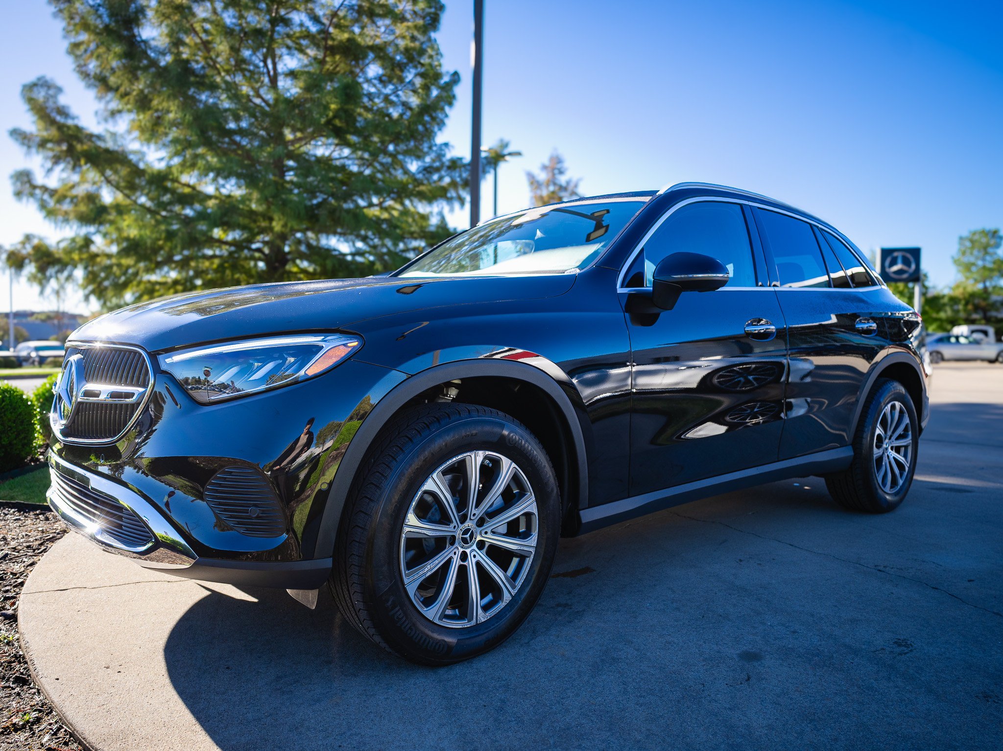 Certified Used 2024 Obsidian Black Metallic Mercedes-Benz GLC 300 image 8