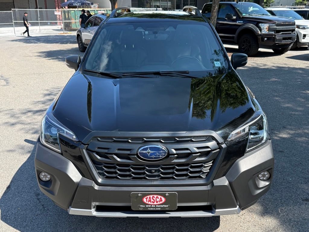 Used 2025 Black Subaru Wilderness image 2