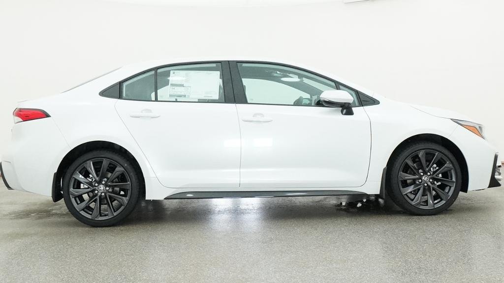 New 2026 Wind Chill Pearl Toyota SE image 13