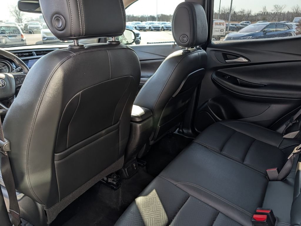 2020 Buick Encore GX Essence - Photo 14