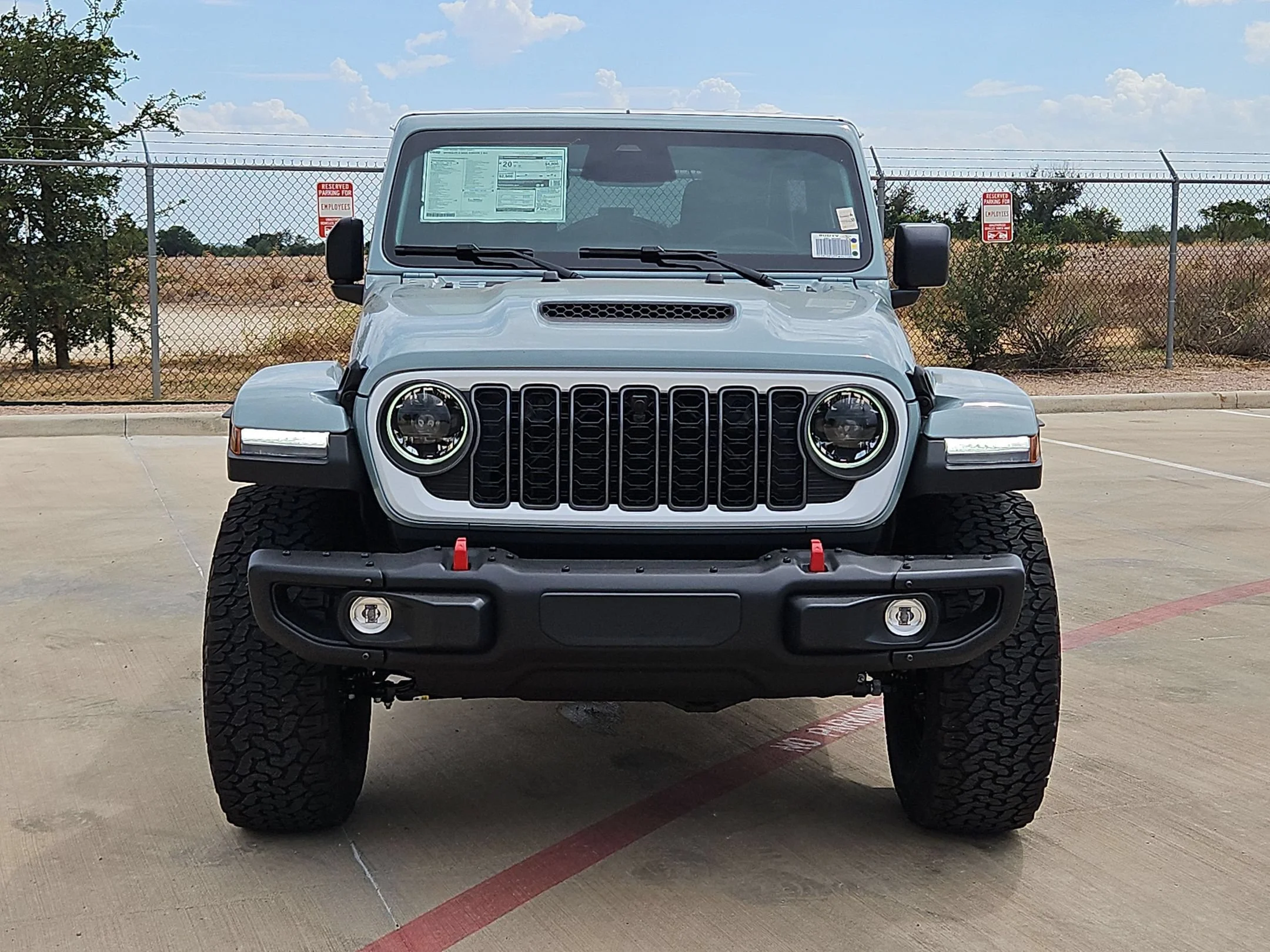 New 2026 Earl Clearcoat Jeep Rubicon X image 8