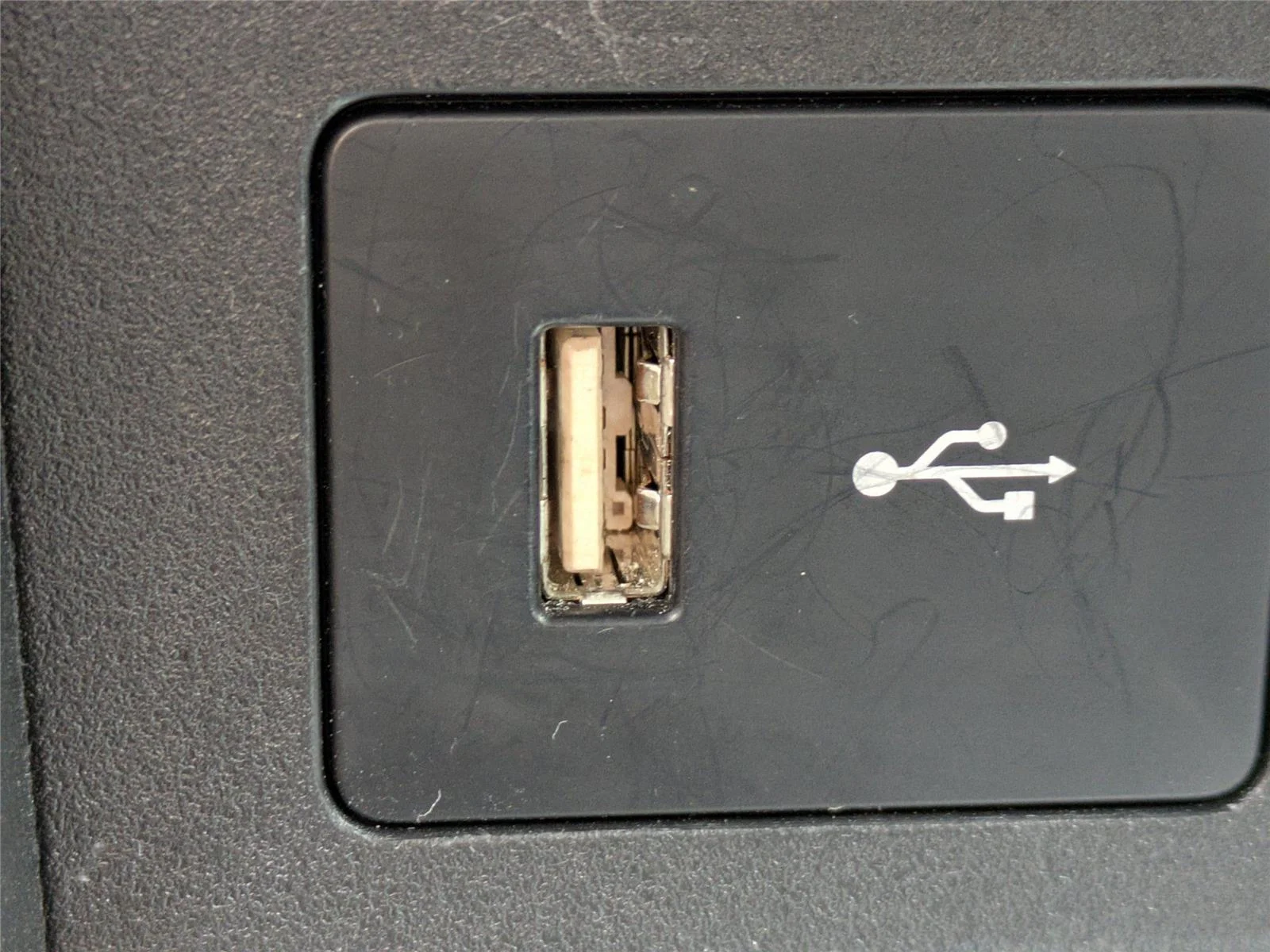Used 2025  Mitsubishi S image 21
