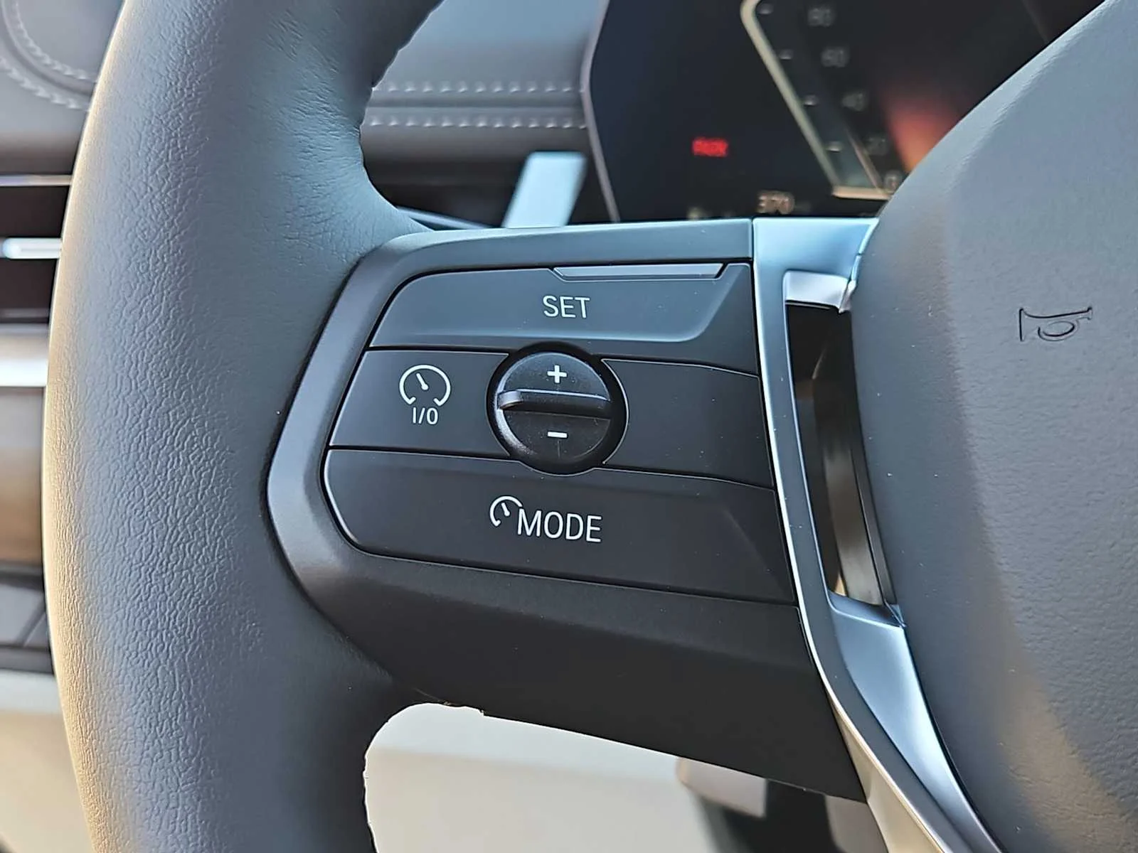 New 2026 White BMW xDrive28i image 23