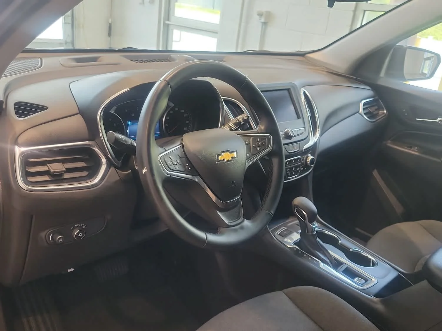Used 2024 Mosaic Black Metallic Chevrolet LT image 9