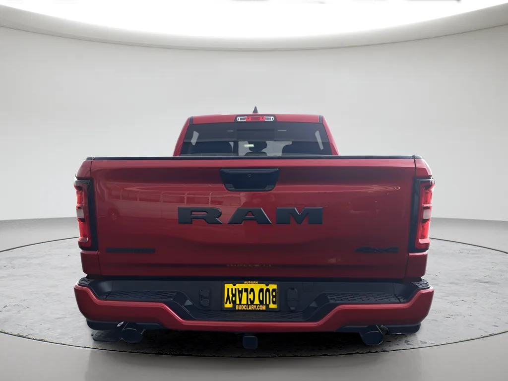 New 2026 Molten Red Pearl-Coat Exterior Paint RAM Big Horn/Lone Star image 4