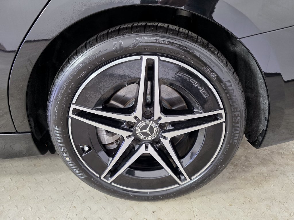 Certified Used 2023 Black Mercedes-Benz C 300 image 17