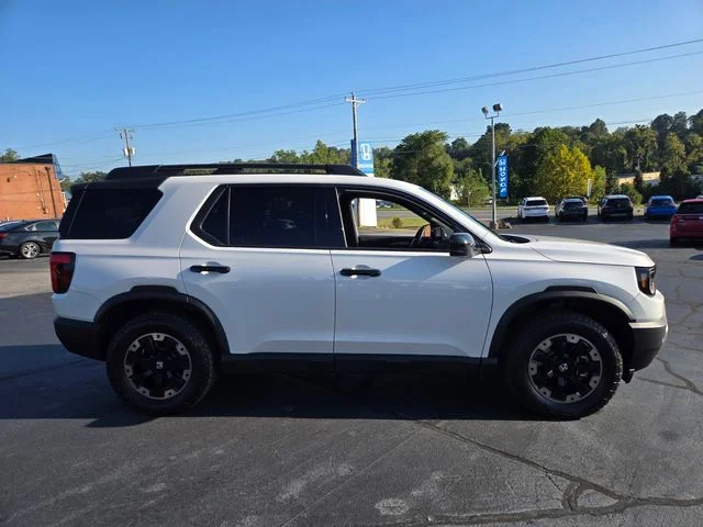 Used 2026 White Honda  image 8