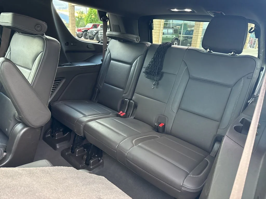 Used 2021 Gray GMC Denali image 21