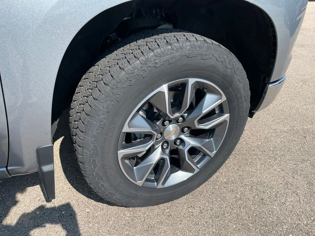 Used 2024 Sterling Gray Metallic Chevrolet LT image 3