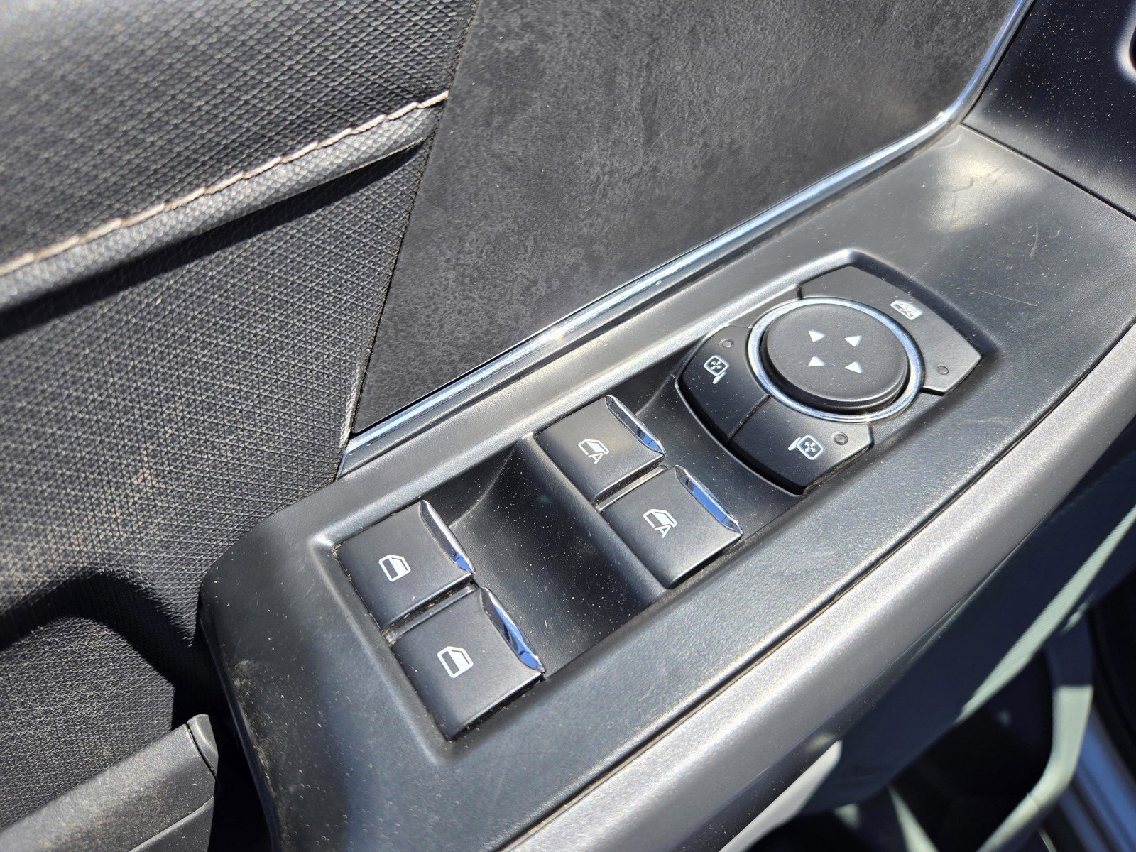 Certified Used 2025 Silver Ford XLT image 14