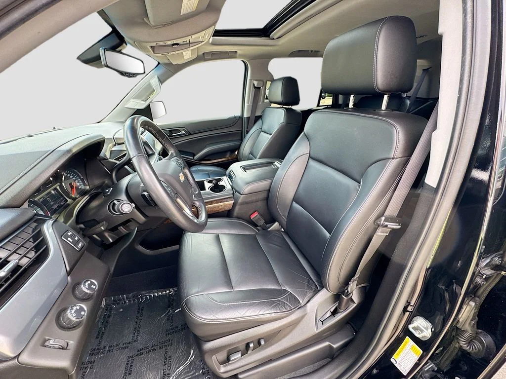 Used 2019 Black Chevrolet LT image 17