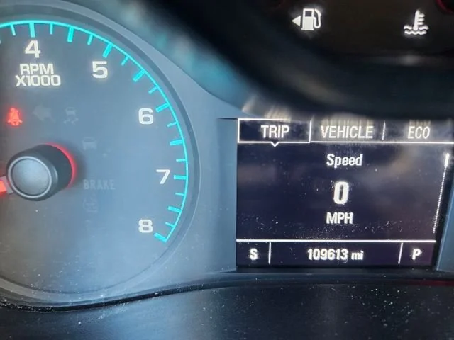 Used 2022 Summit White GMC Elevation image 16