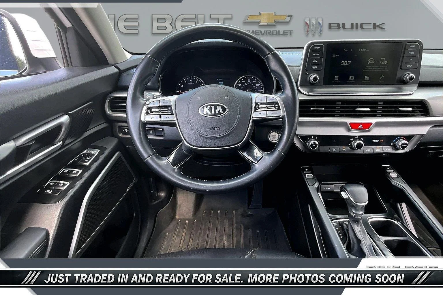 Used 2021 Glacial White Pearl Kia S image 5