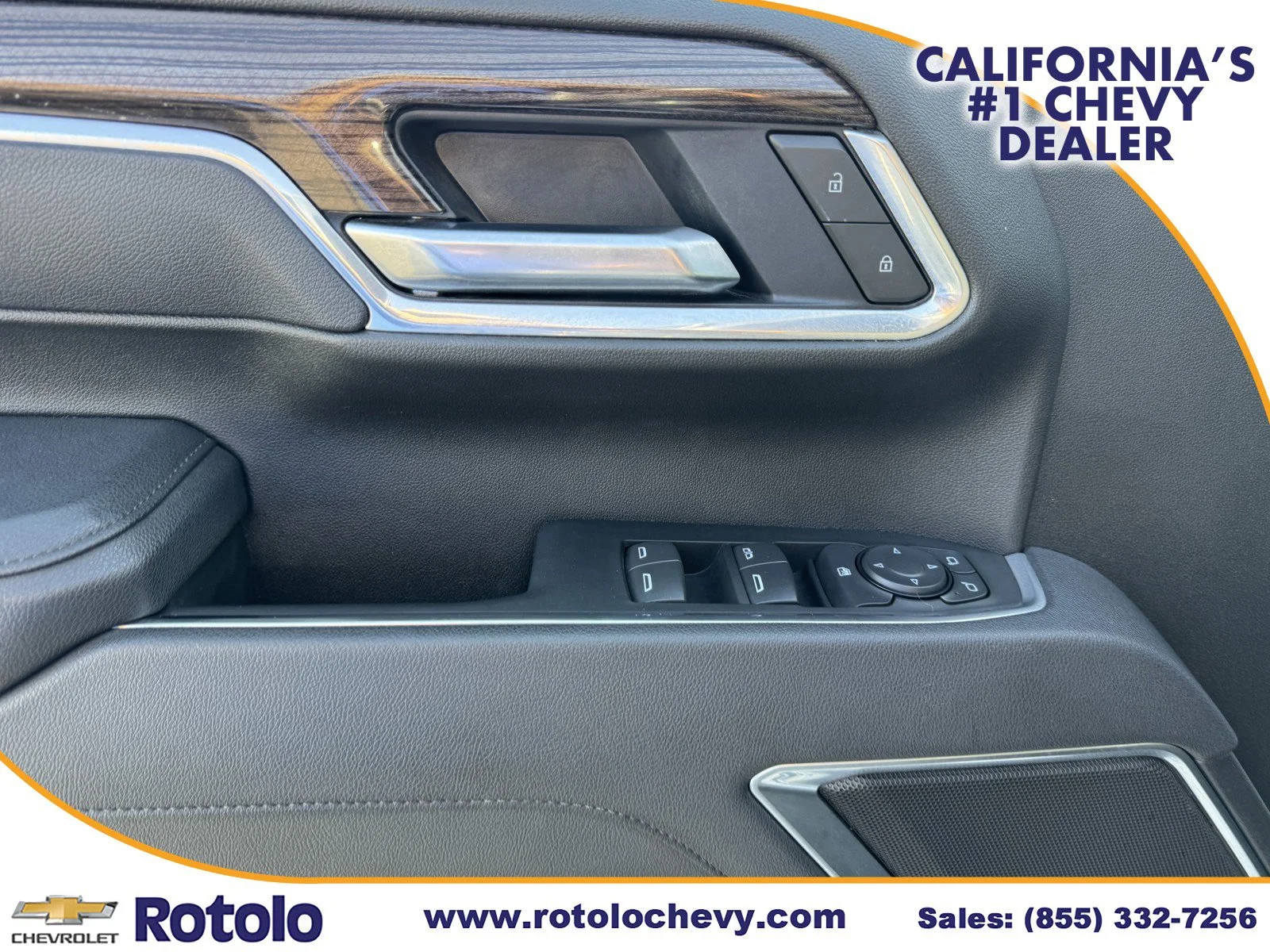Used 2025 Summit White Chevrolet LT image 20