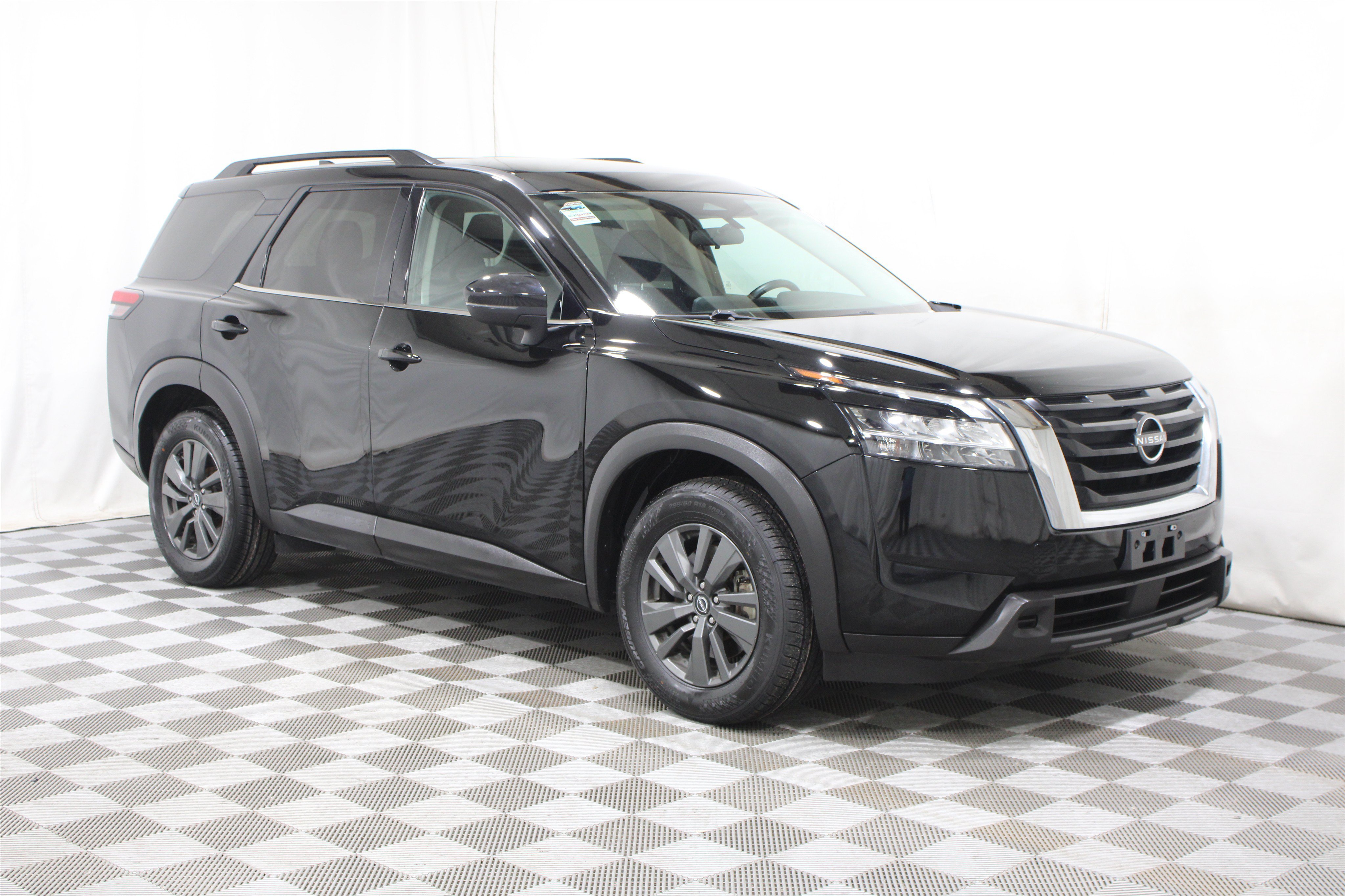 Used 2022 Super Black Nissan SV image 1