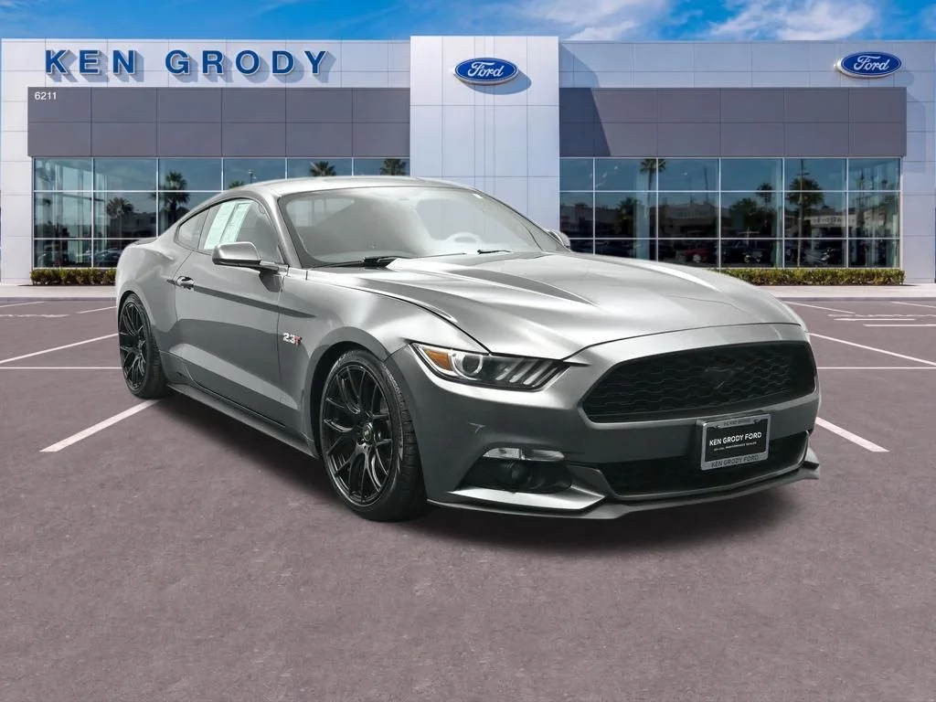 2015 Ford Mustang EcoBoost Coupe's photo