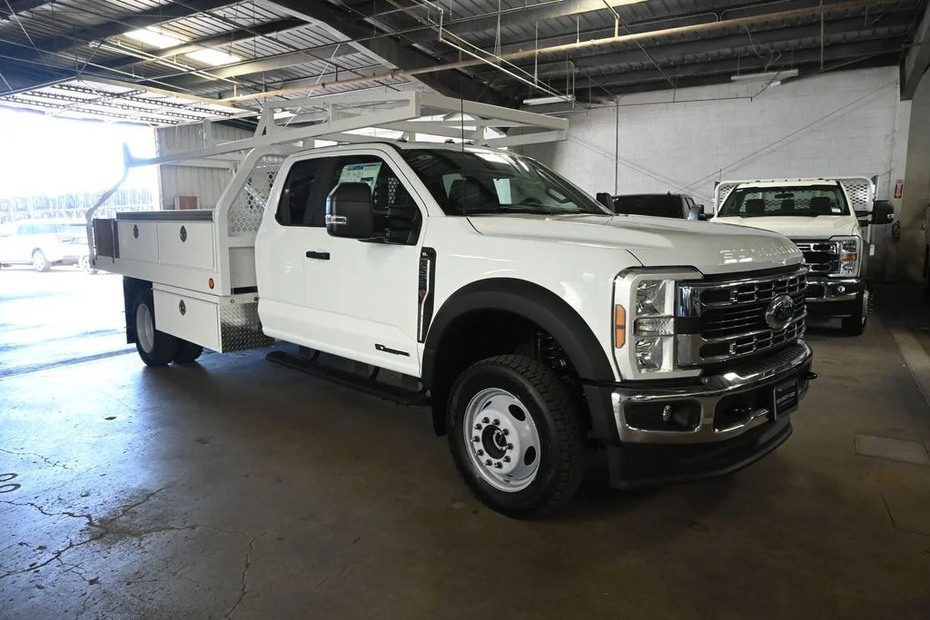 2026 Ford F-550 Super Duty Chassis Cab