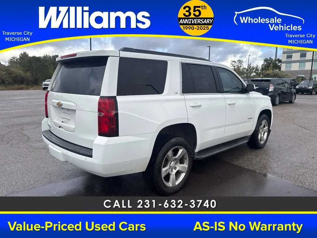 Used 2016 Summit White Chevrolet LS image 16