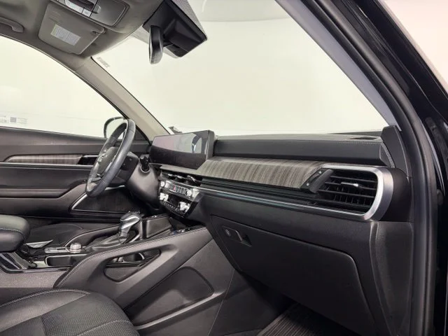 Used 2024 Black Kia SX image 43