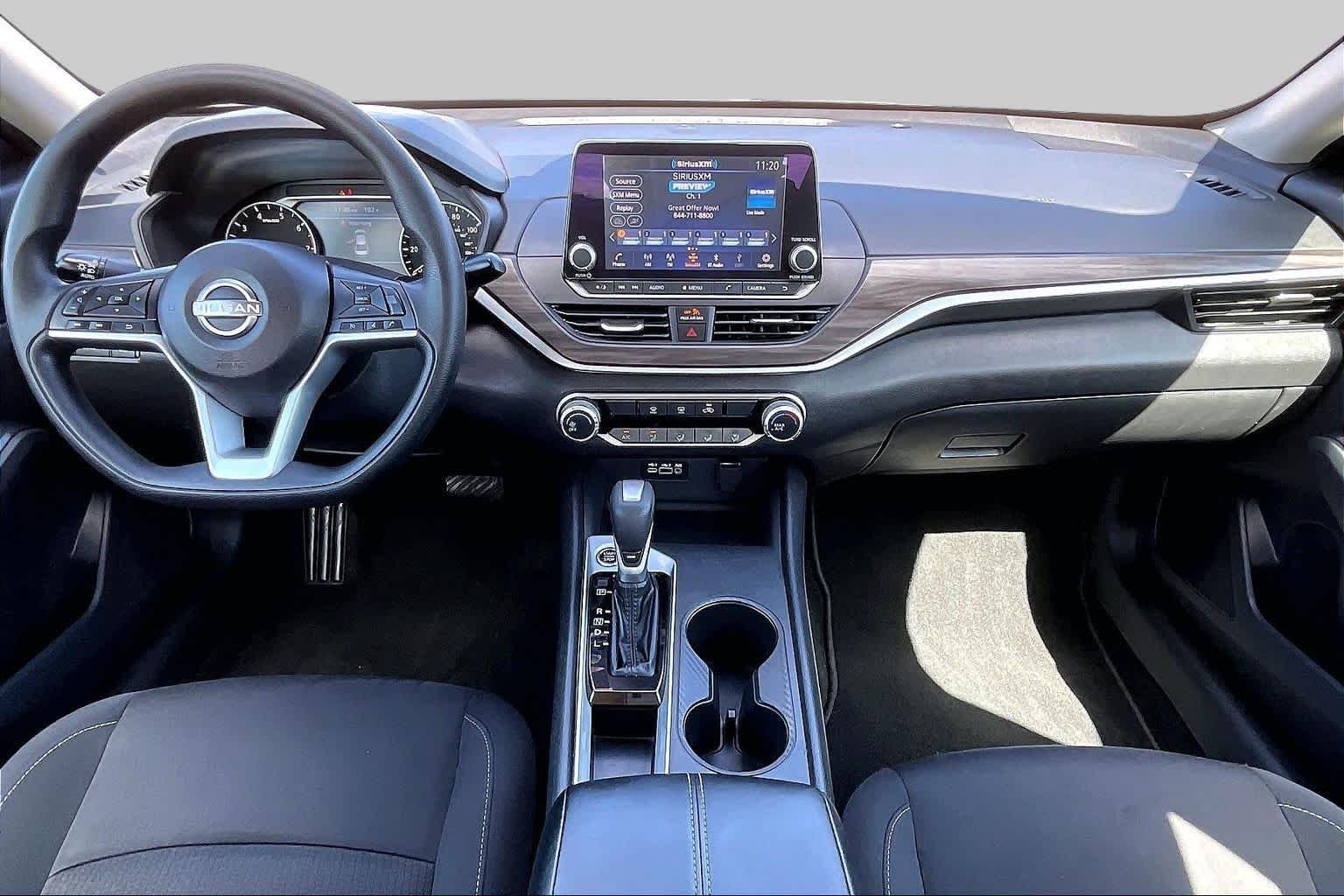 Used 2025 Super Black Nissan SV image 14