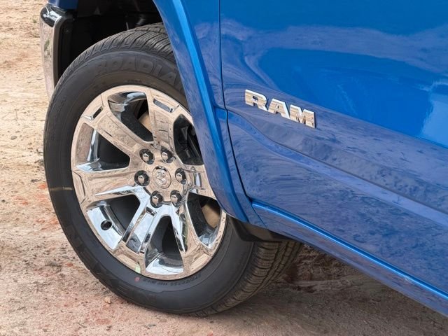 New 2026 Hydro Blue Pearl-Coat Exterior Paint RAM BIG HORN image 10