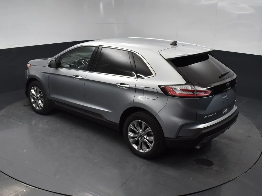 2024 Ford Edge Titanium - Photo 38