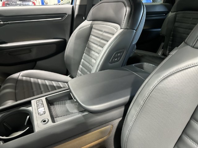 Certified Used 2024 Ocean Blue Kia Land image 28