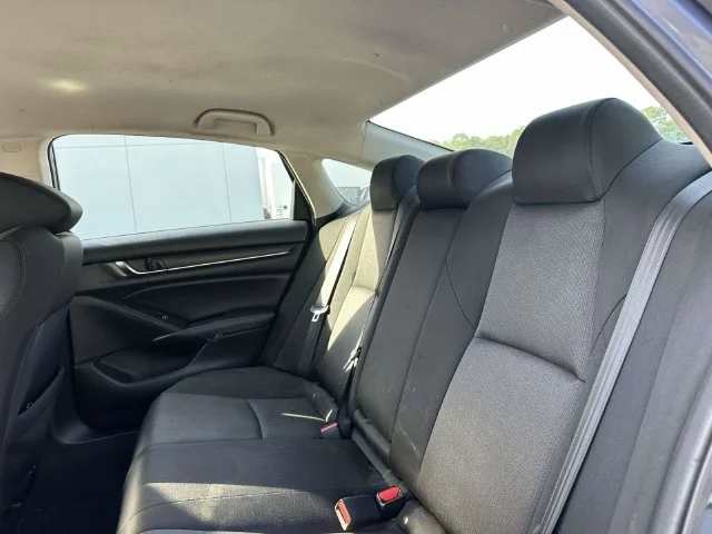 2020 Honda Accord LX - Photo 11