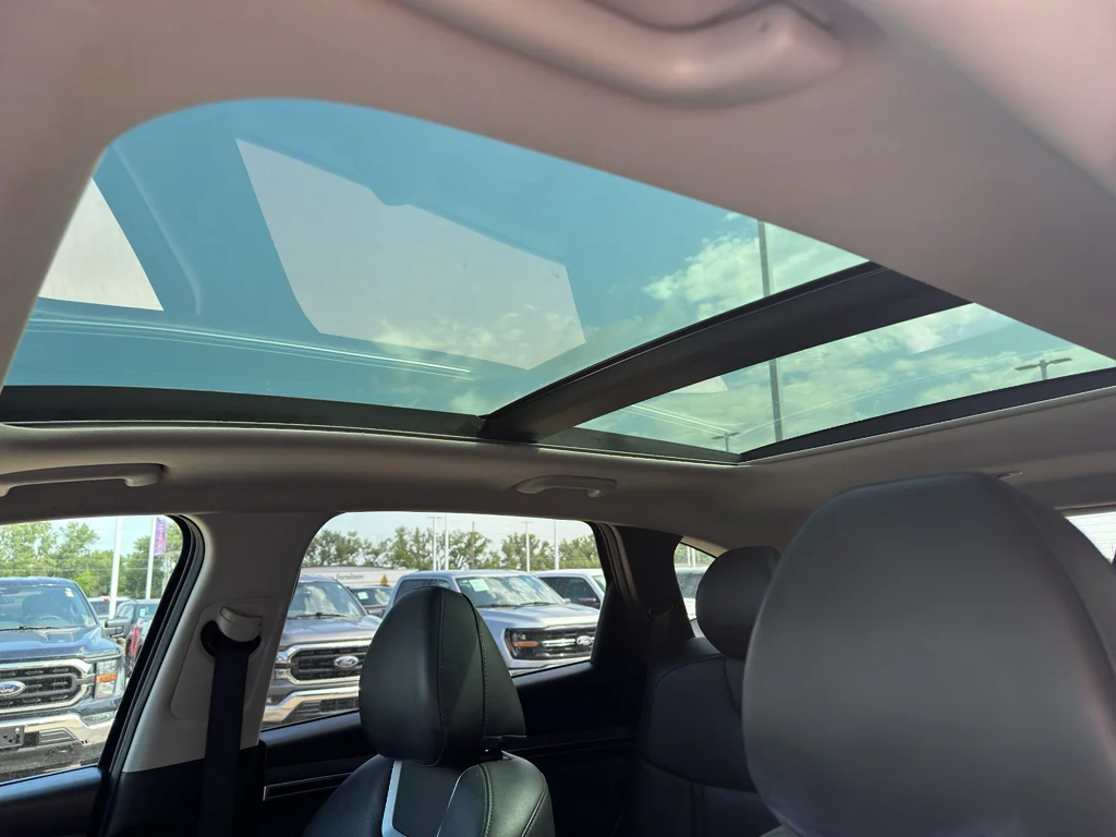 Used 2023 Gray Hyundai Limited image 28