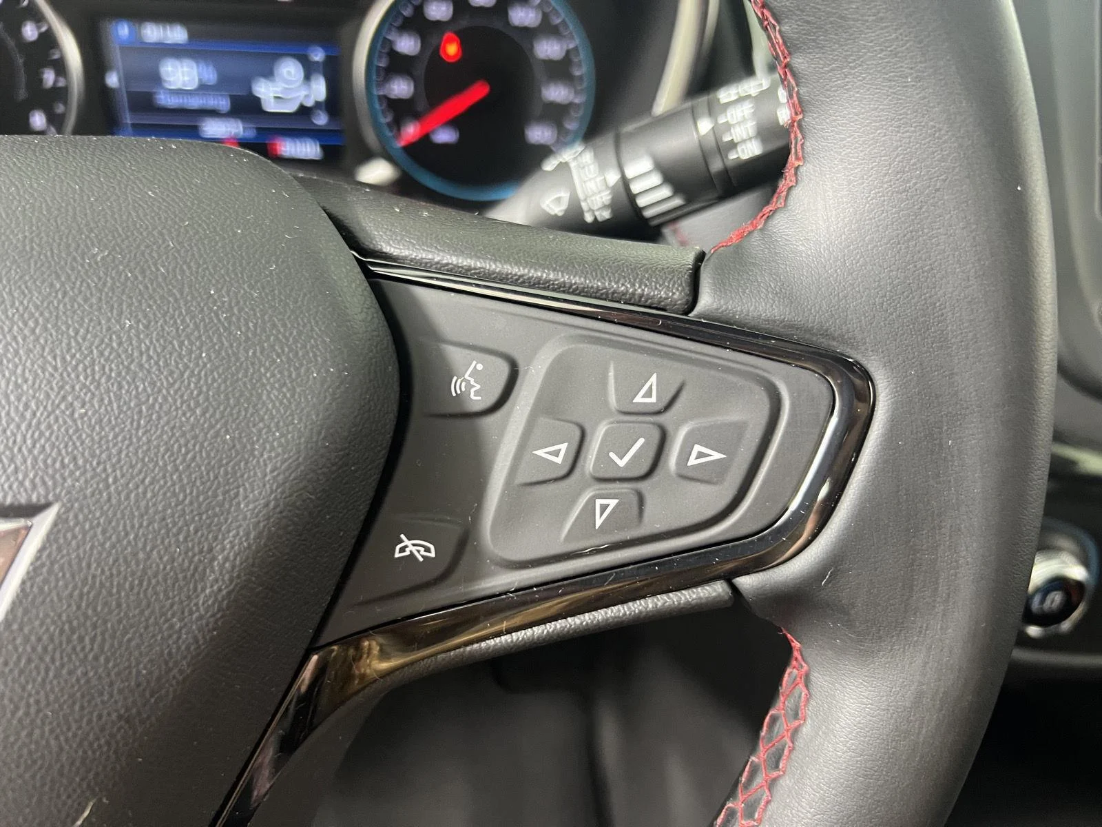 Used 2024 Sterling Gray Metallic Chevrolet RS image 15