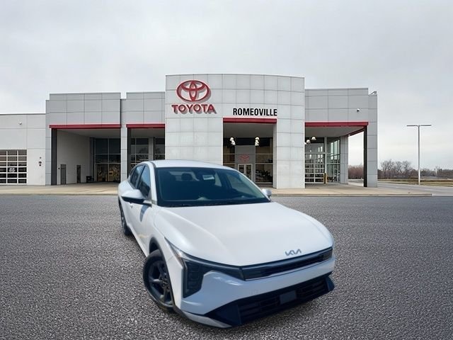 2025 Kia K4