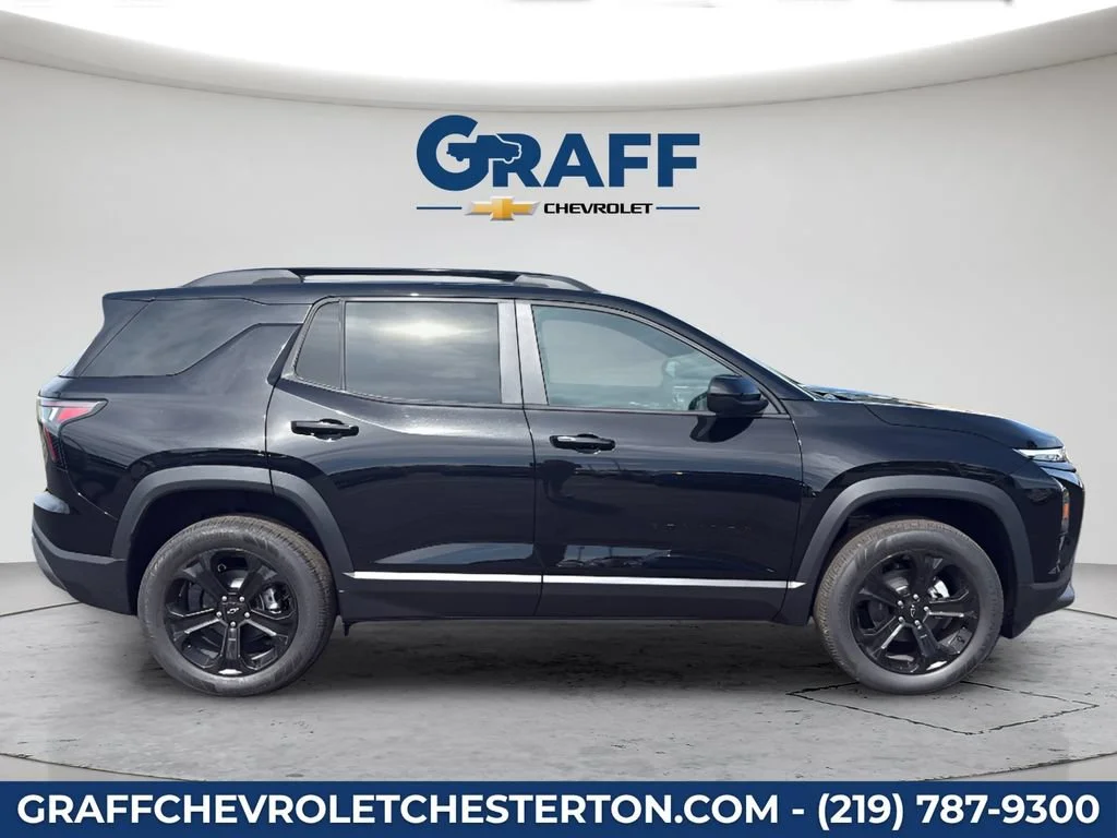 2027 Chevrolet Equinox LT - Photo 9
