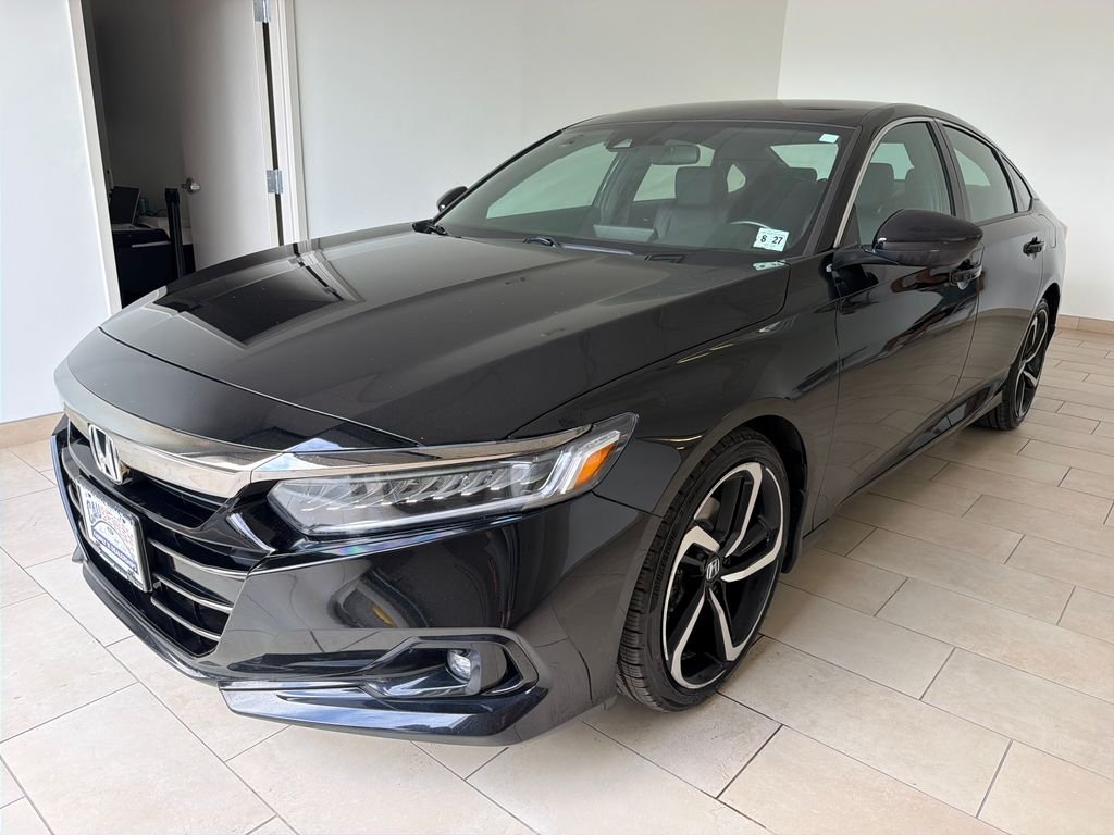 Certified Used 2022 Crystal Black Pearl Honda Sport image 4
