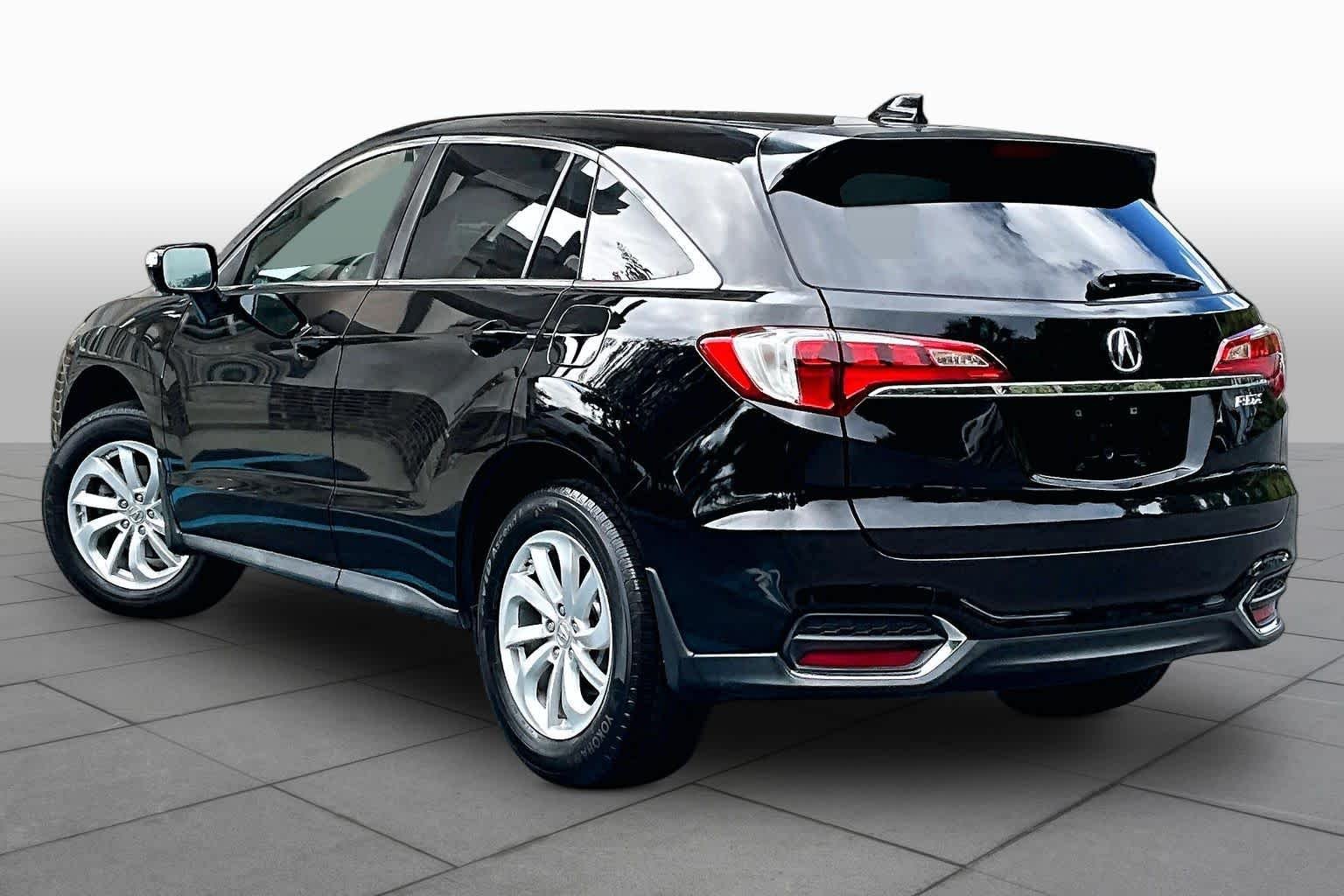Used 2017 Crystal Black Pearl Acura w/Technology Pkg image 12