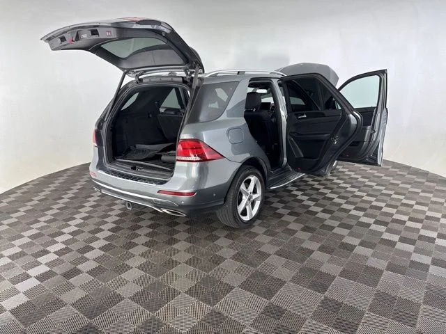 Used 2019  Mercedes-Benz GLE 400 image 15