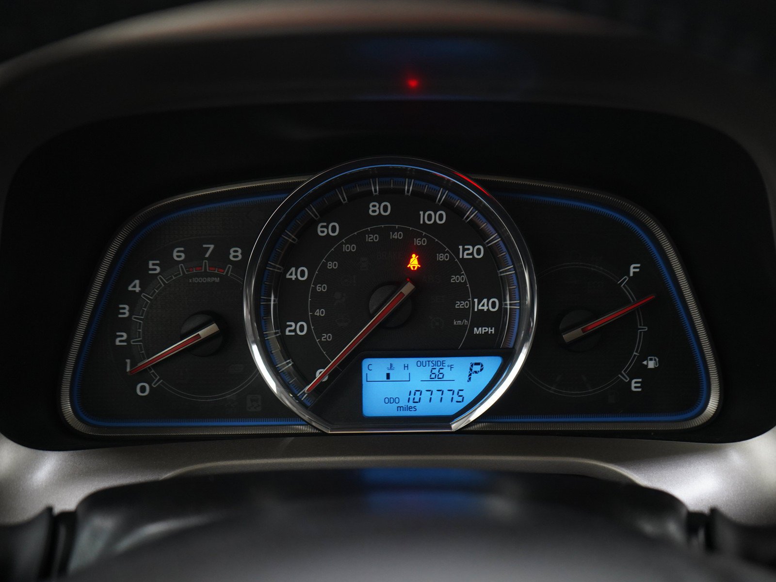 Used 2015 Barcelona Red Metallic Toyota Limited image 24