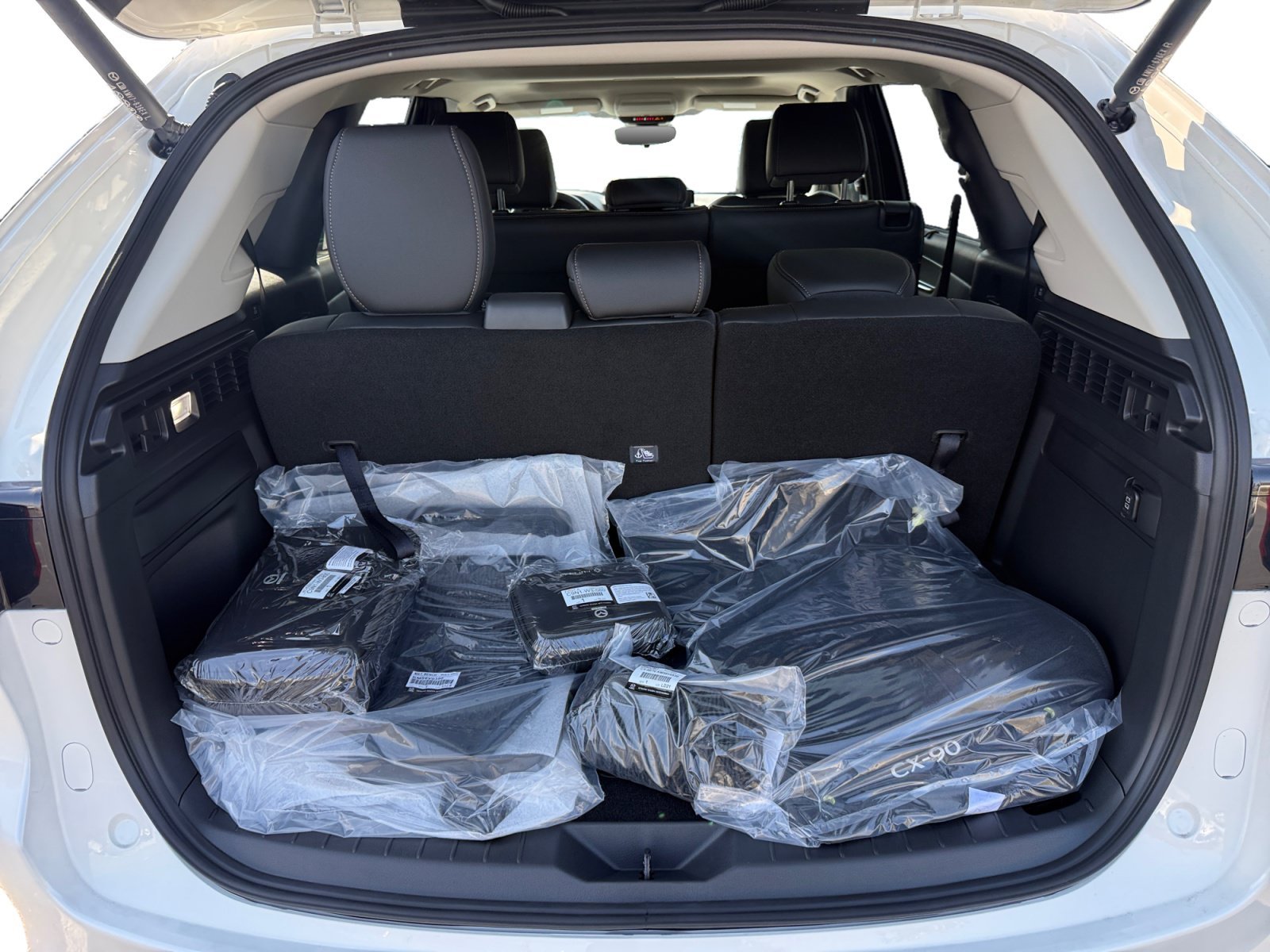 New 2026 Rhodium White Premium Mazda Preferred image 17