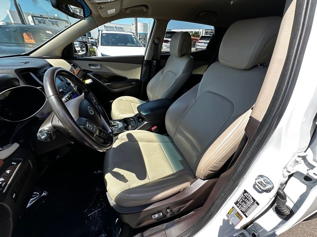 Used 2013 White Hyundai 2.0L Turbo image 21
