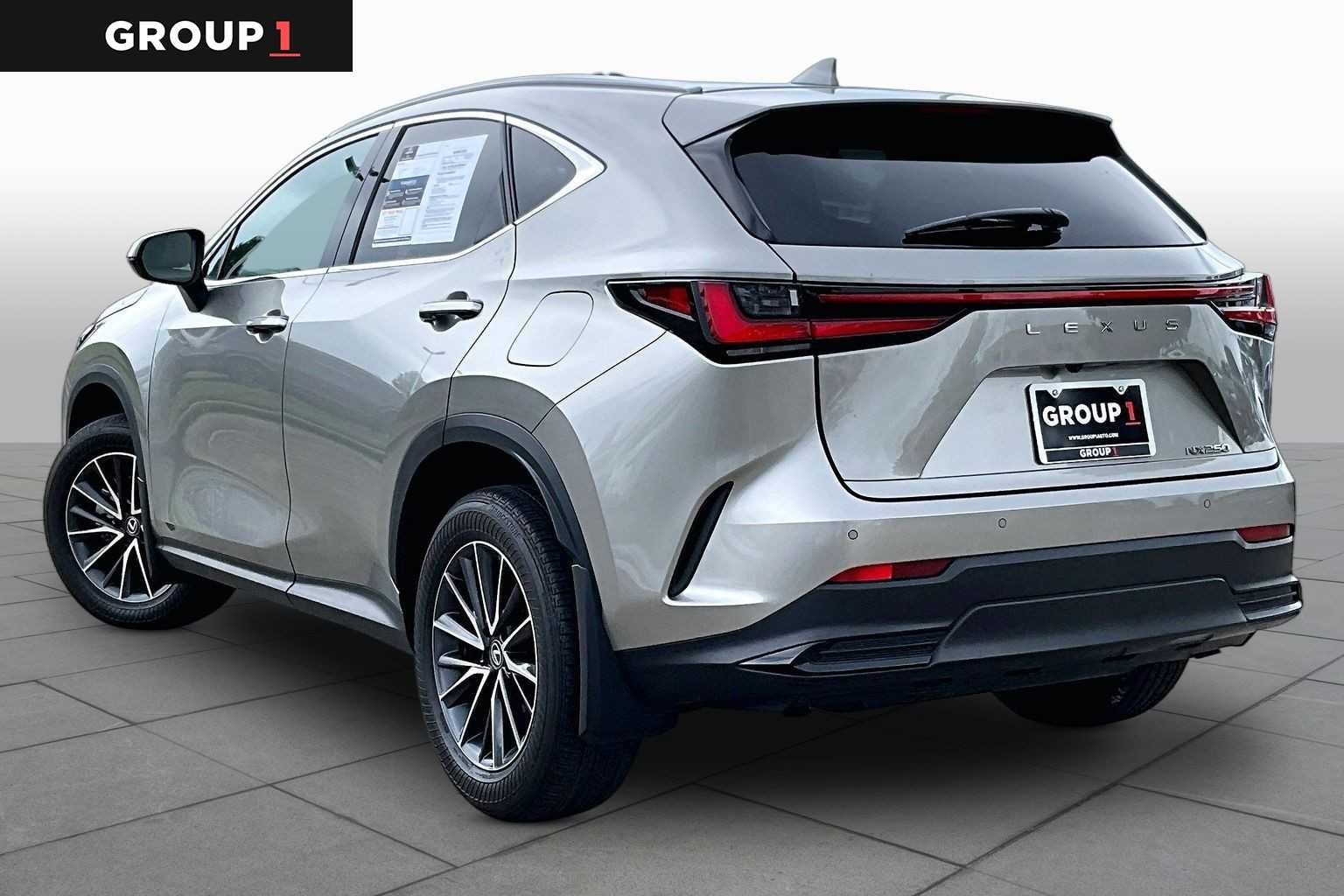 Used 2025 Atomic Silver Lexus Premium image 10