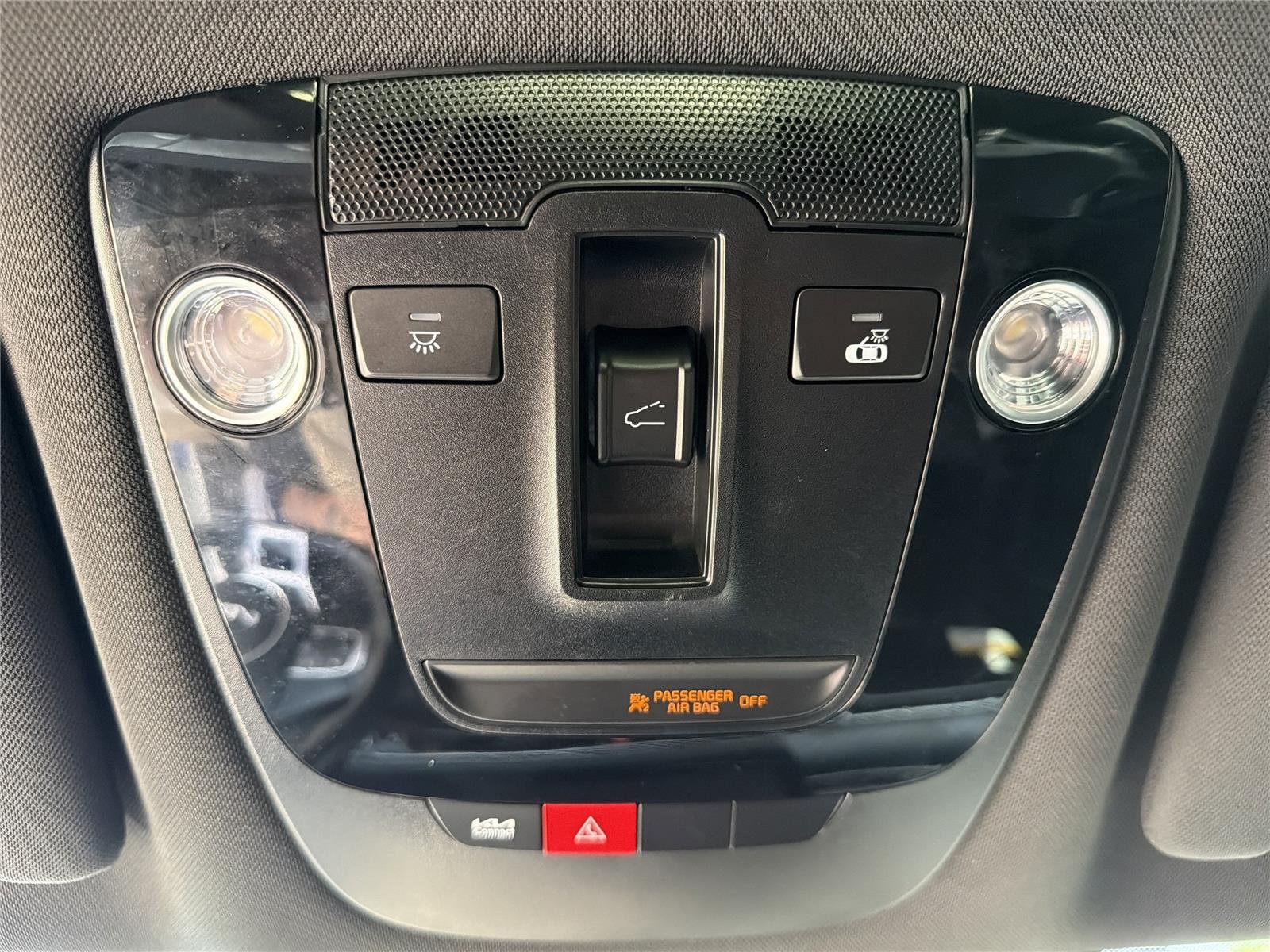 Used 2025 Snow White Pearl Kia GT-Line image 19