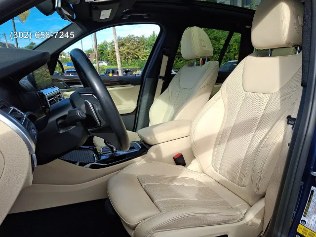 Used 2022 Phytonic Blue Metallic BMW xDrive30i image 12