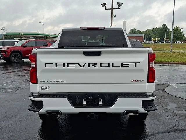 Used 2023 White Chevrolet RST image 5