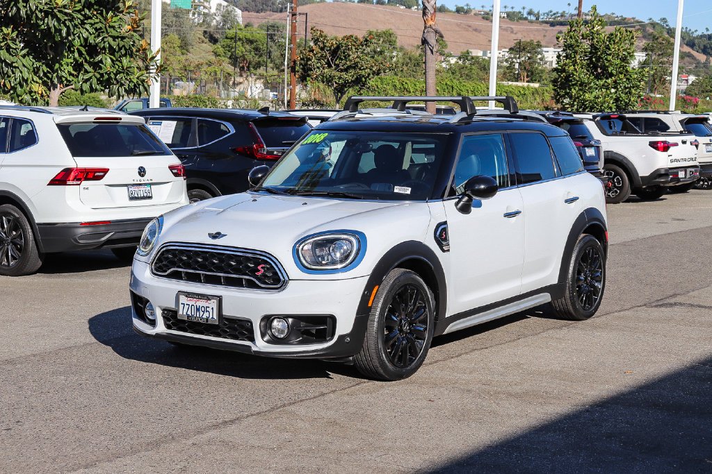 Used 2018 MINI Countryman S with VIN WMZYT3C39J3D99141 for sale in Laguna Niguel, CA